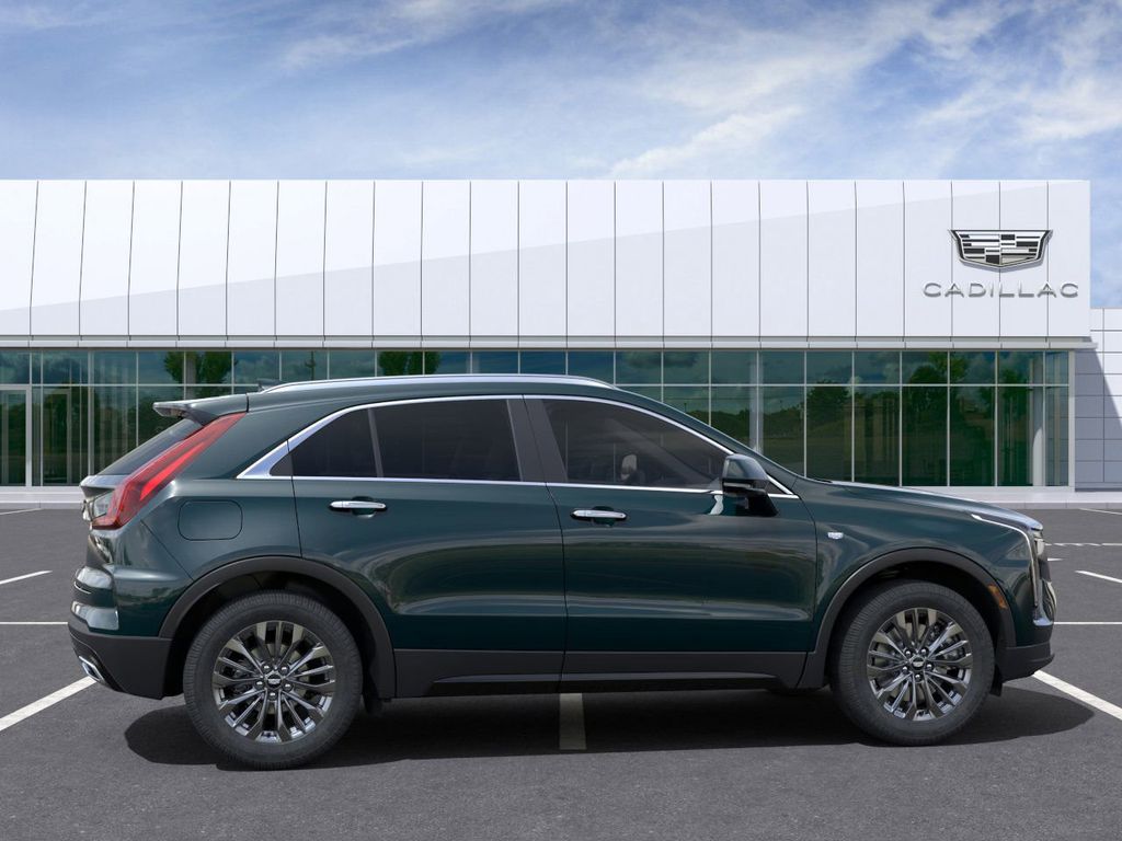 2025 Cadillac XT4 Premium Luxury 5