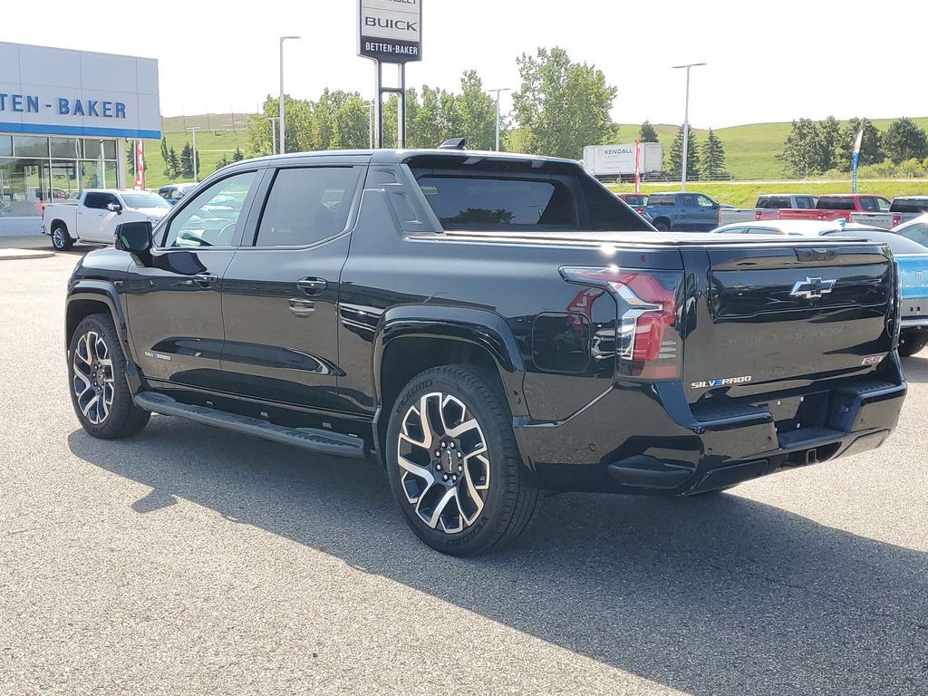 2024 Chevrolet Silverado EV RST 3