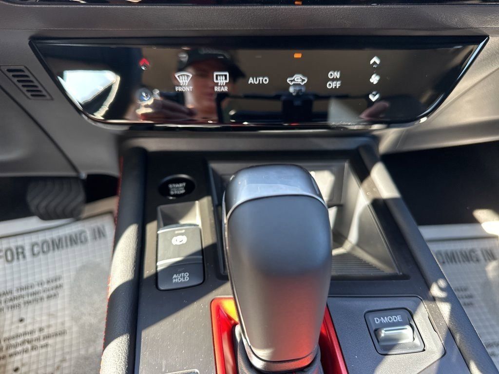 2025 Super Black Nissan Kicks SR FWD SUV