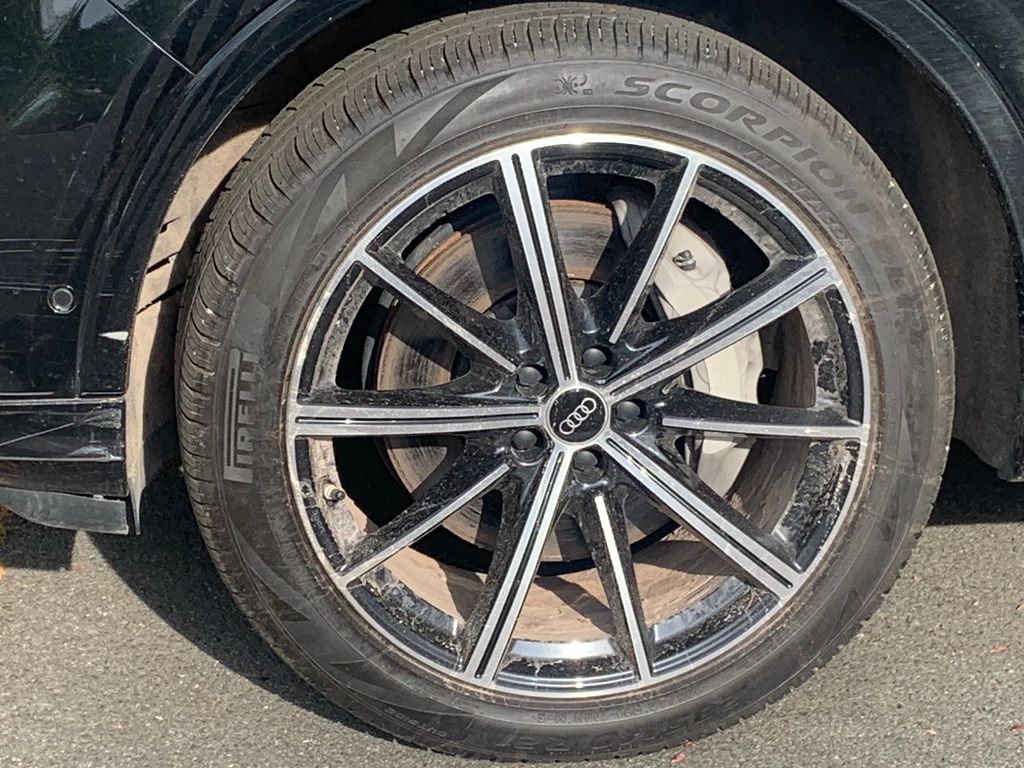 Thumbnail: 2024 Audi Q7 - 4