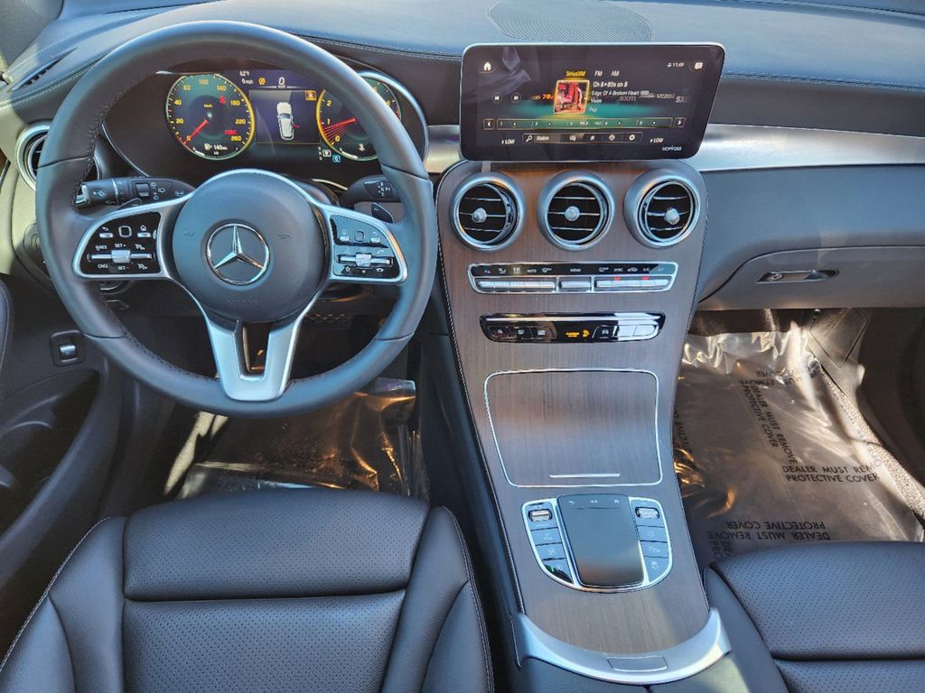 2022 Mercedes-Benz GLC GLC 300 28