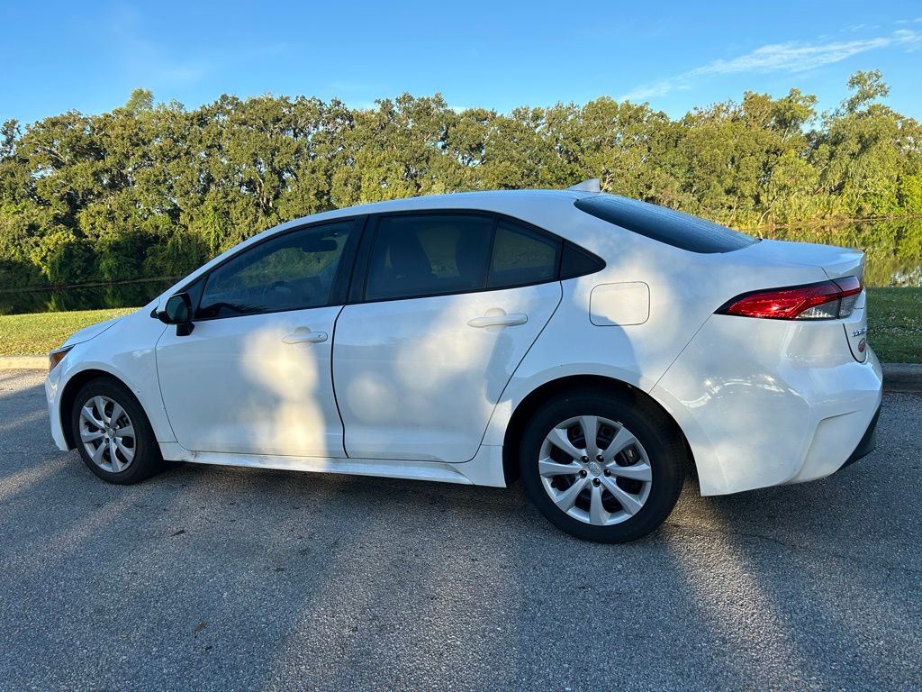 Thumbnail: 2024 Toyota Corolla - 3