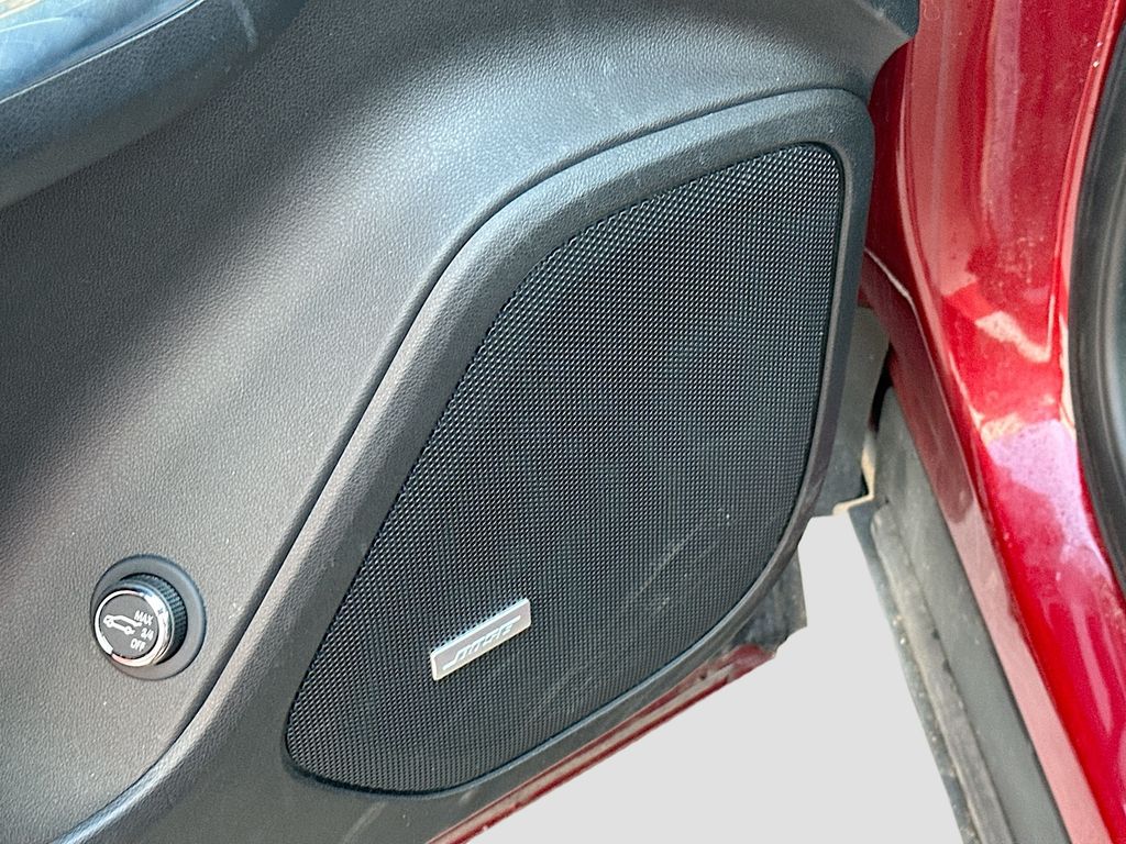 Used 2023 Red Chevrolet RS image 19