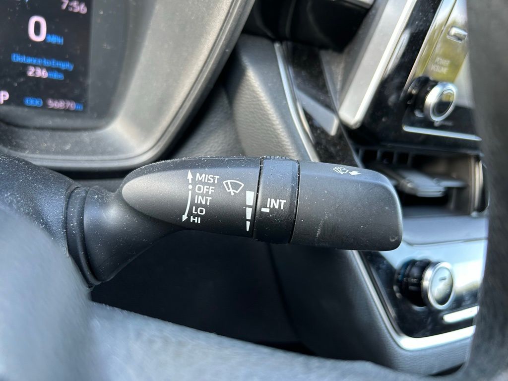 Thumbnail: 2021 Toyota Corolla - 20