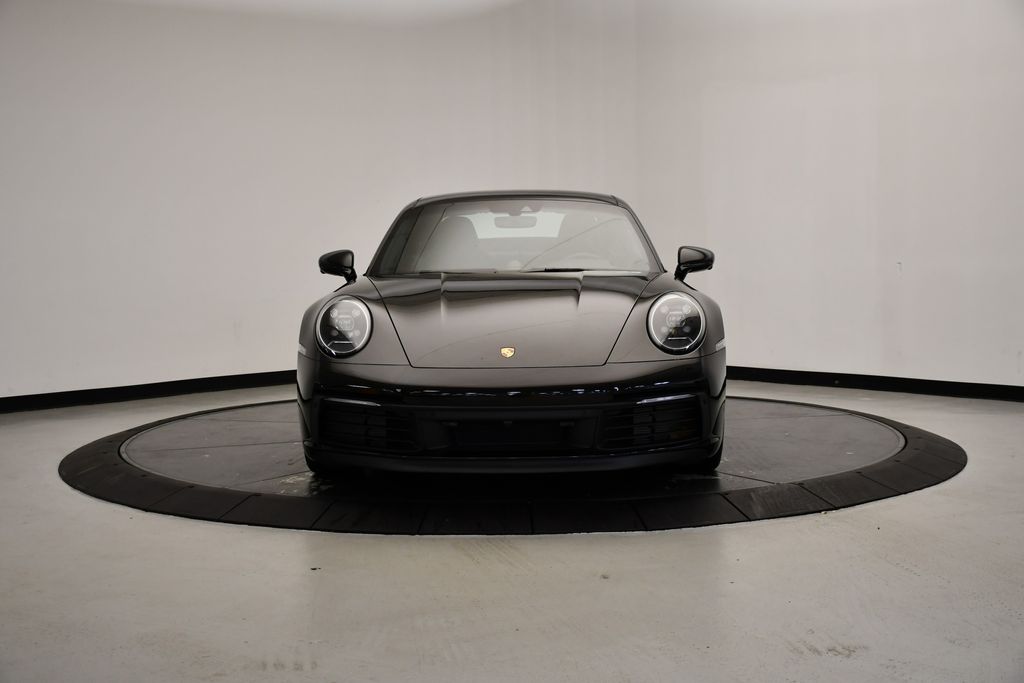 Thumbnail: 2024 Porsche 911 - 10