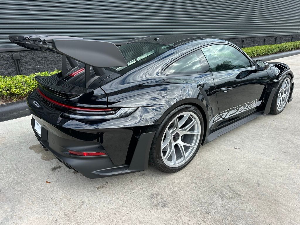 Thumbnail: 2025 Porsche 911 - 9