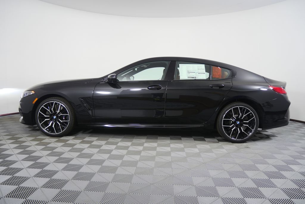 Thumbnail: 2026 BMW 8 Series - 6