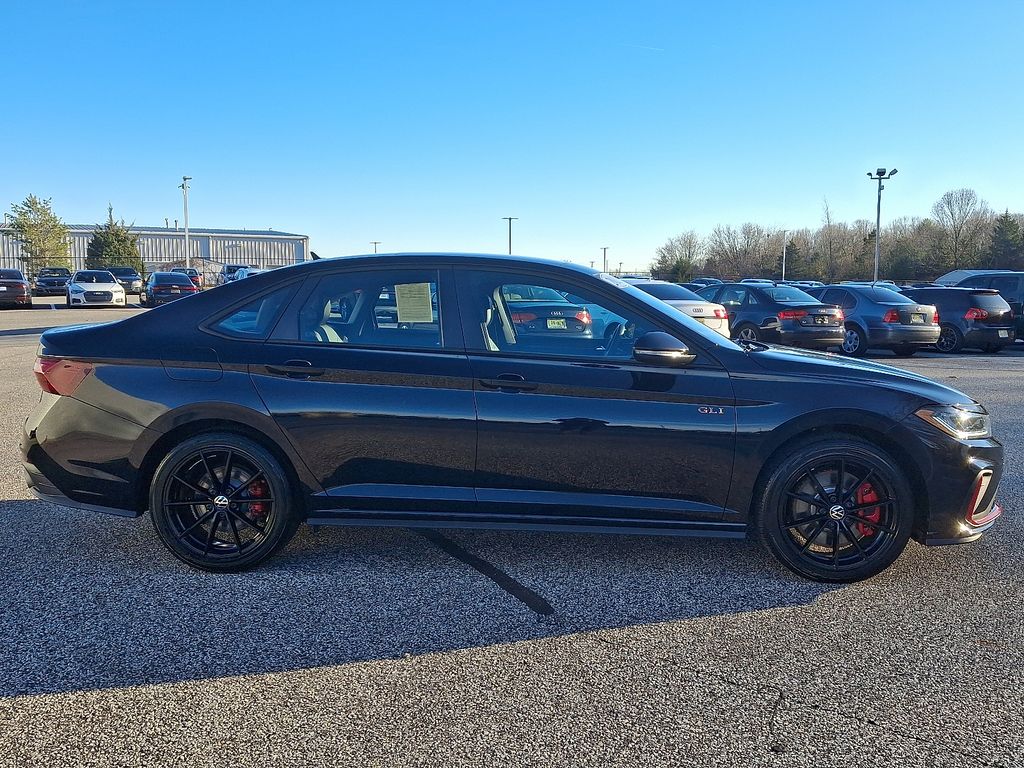 Thumbnail: 2025 Volkswagen Jetta - 7