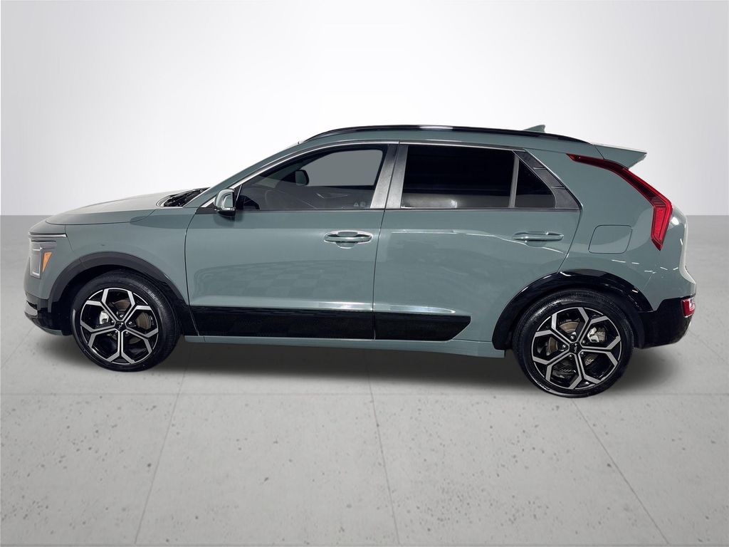 2023 Kia Niro SX Touring