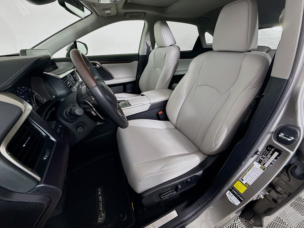 Thumbnail: 2020 Lexus RX - 22