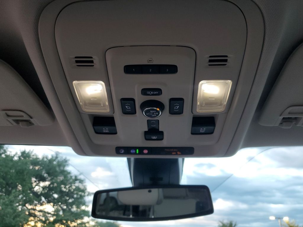 Used Car 2022 Gmc Yukon Xl  Denali For Sale Under $60,000 In Austin, Texas