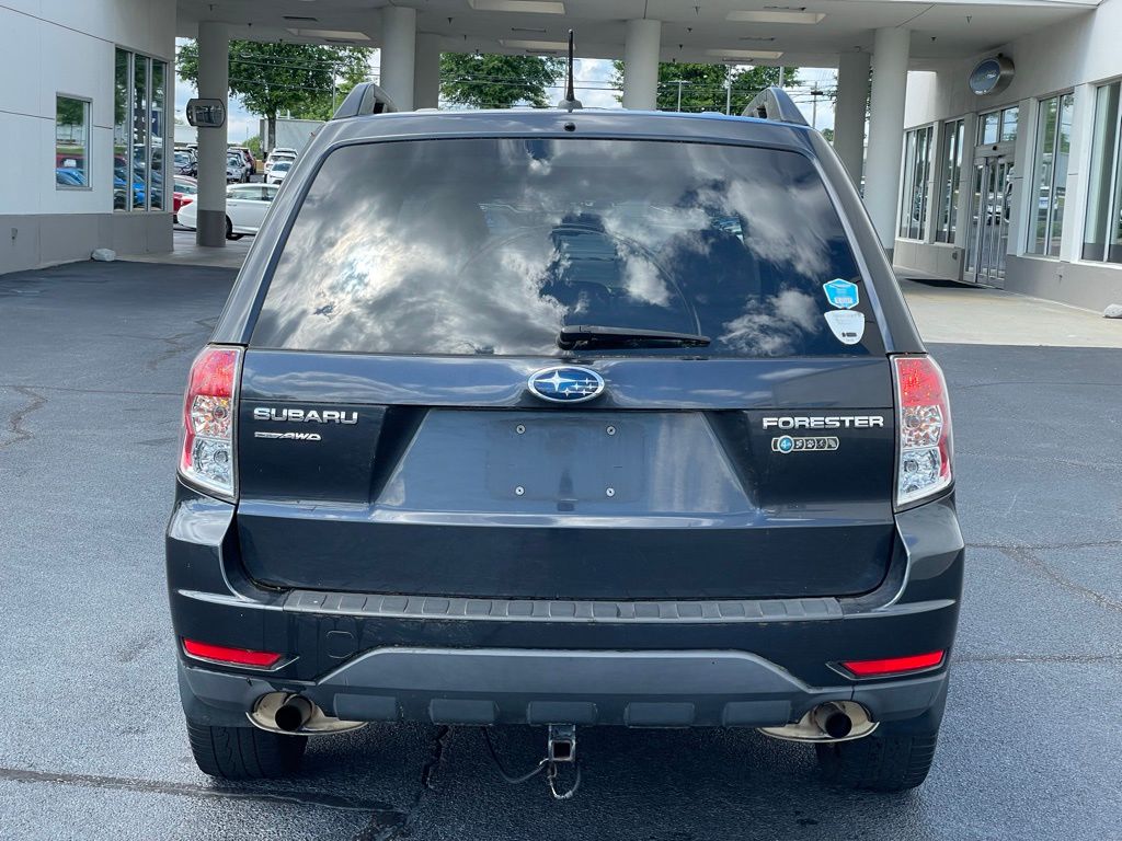 2011 Subaru Forester Premium 3