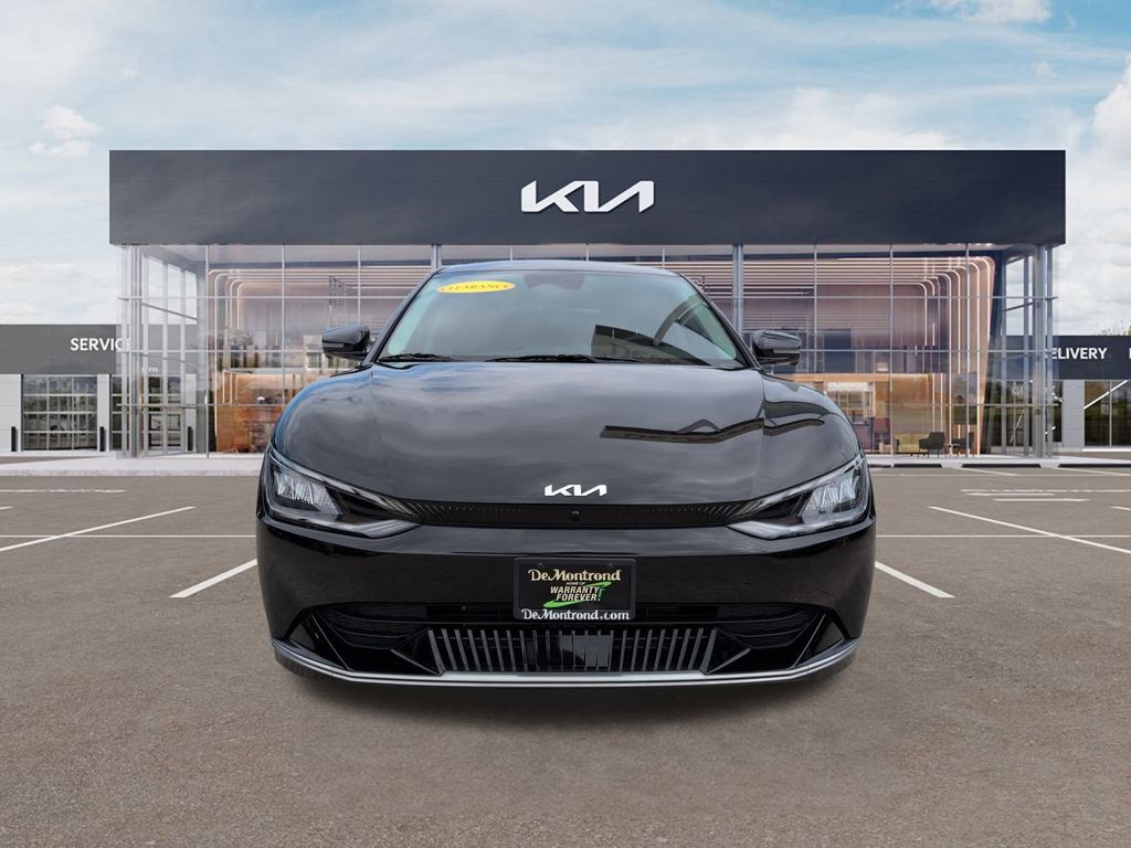 New 2023 Aurora Black Pearl Kia WIND AWD image 2