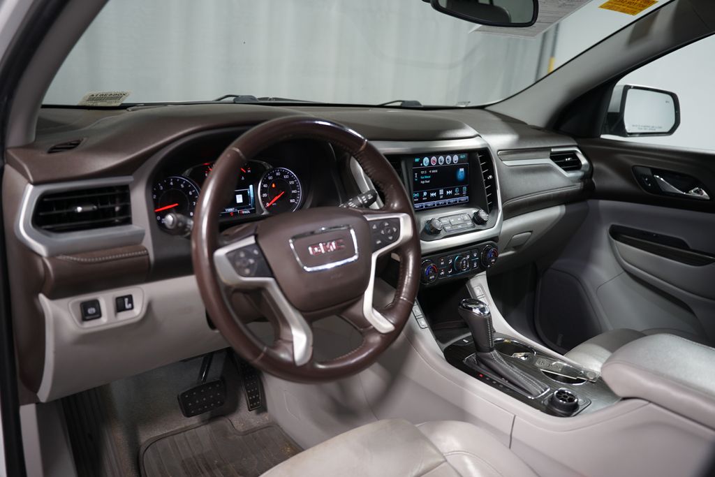 Thumbnail: 2017 GMC Acadia - 7