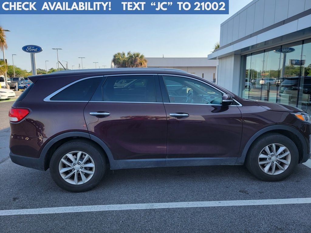 2016 Kia Sorento 3.3L LX