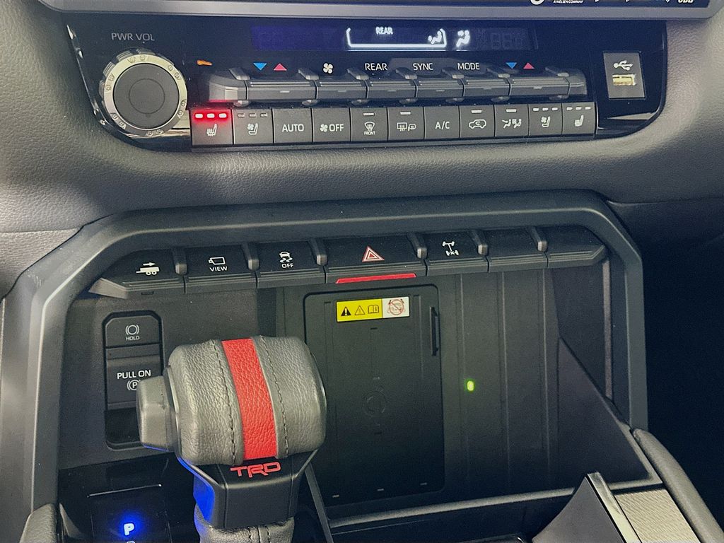 Thumbnail: 2024 Toyota Sequoia - 16