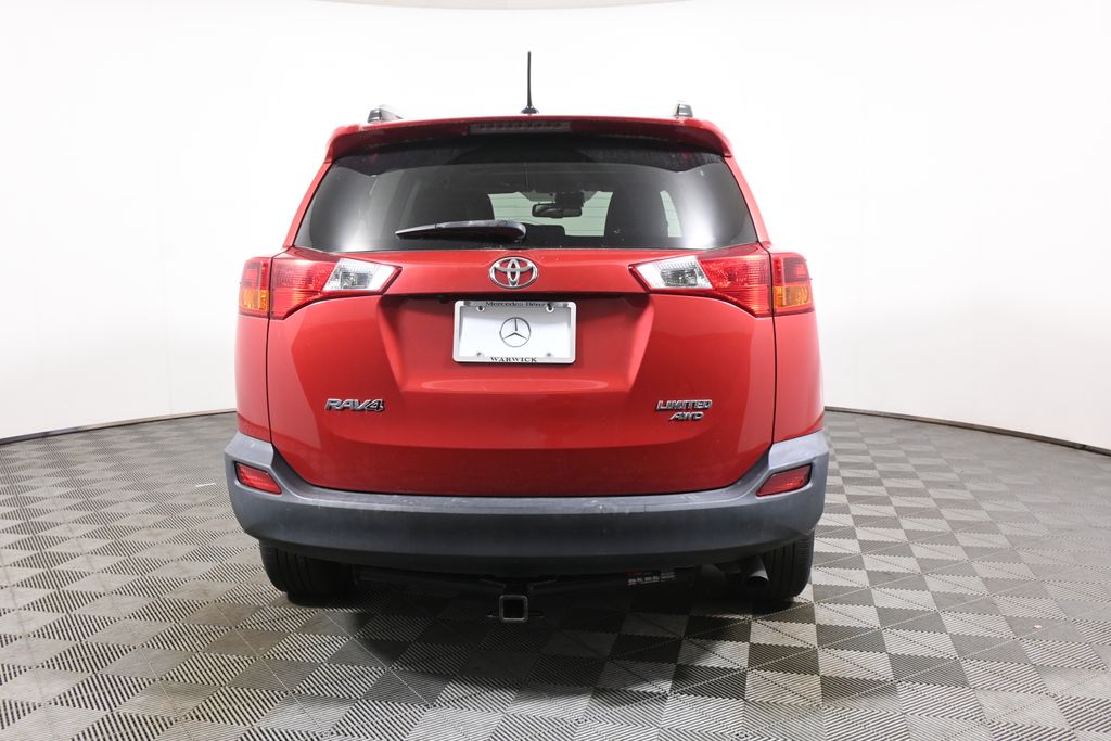 Thumbnail: 2015 Toyota RAV4 - 6
