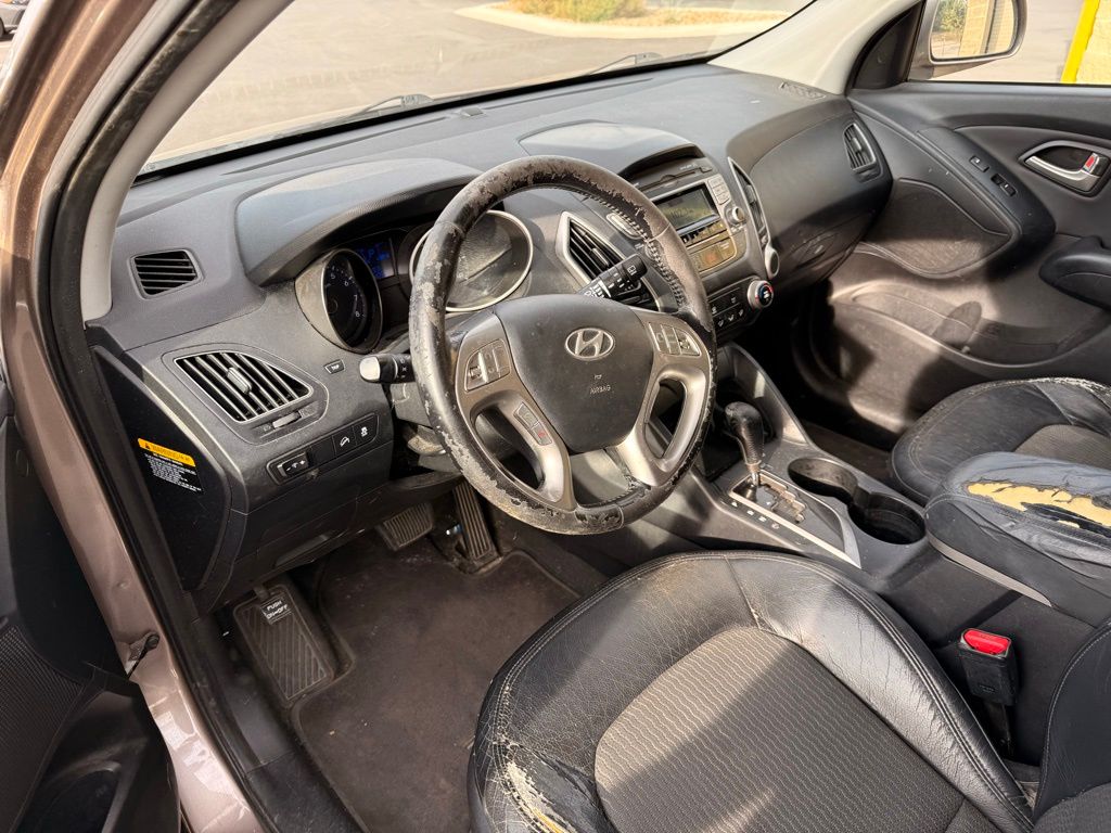Thumbnail: 2010 Hyundai Tucson - 7