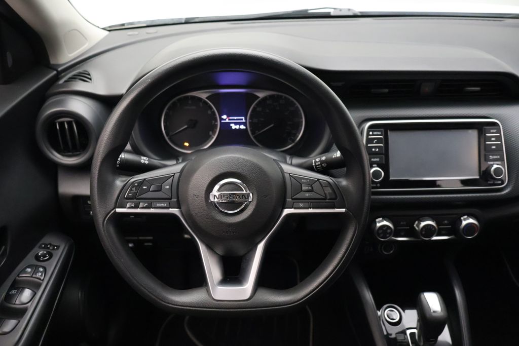 Thumbnail: 2021 Nissan Kicks - 23
