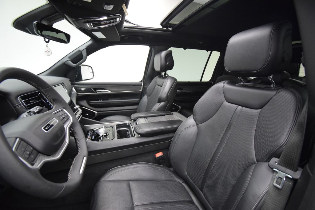 used 2023 Jeep Wagoneer car, priced at $47,595