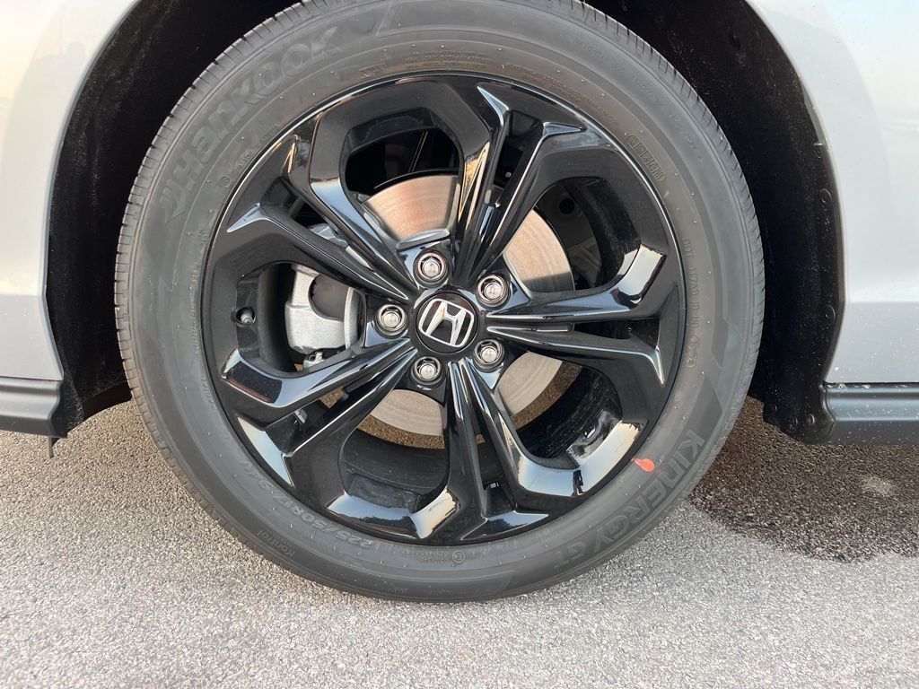 Thumbnail: 2025 Honda Accord - 6