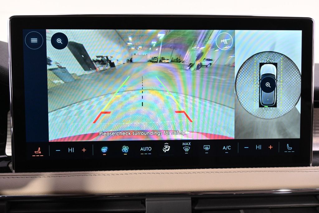 New 2026 Red Lincoln Premiere image 31