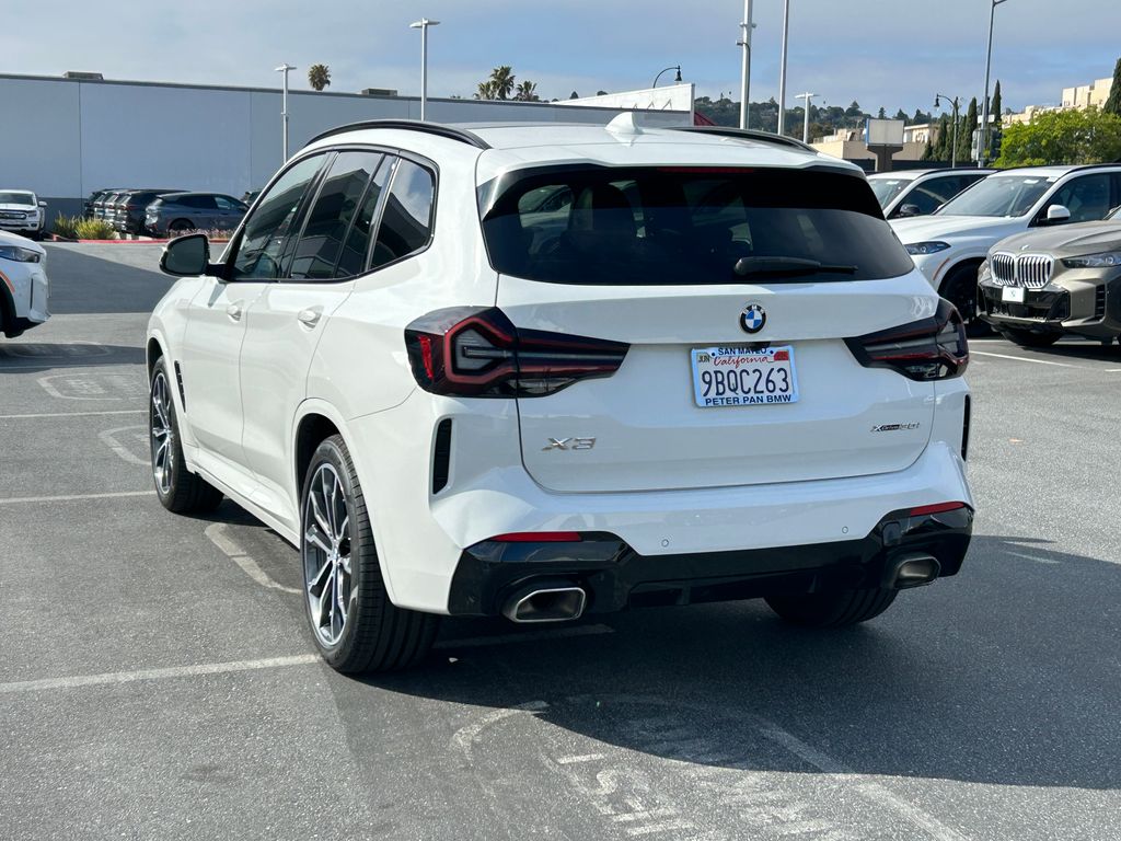 Thumbnail: 2022 BMW X3 - 3