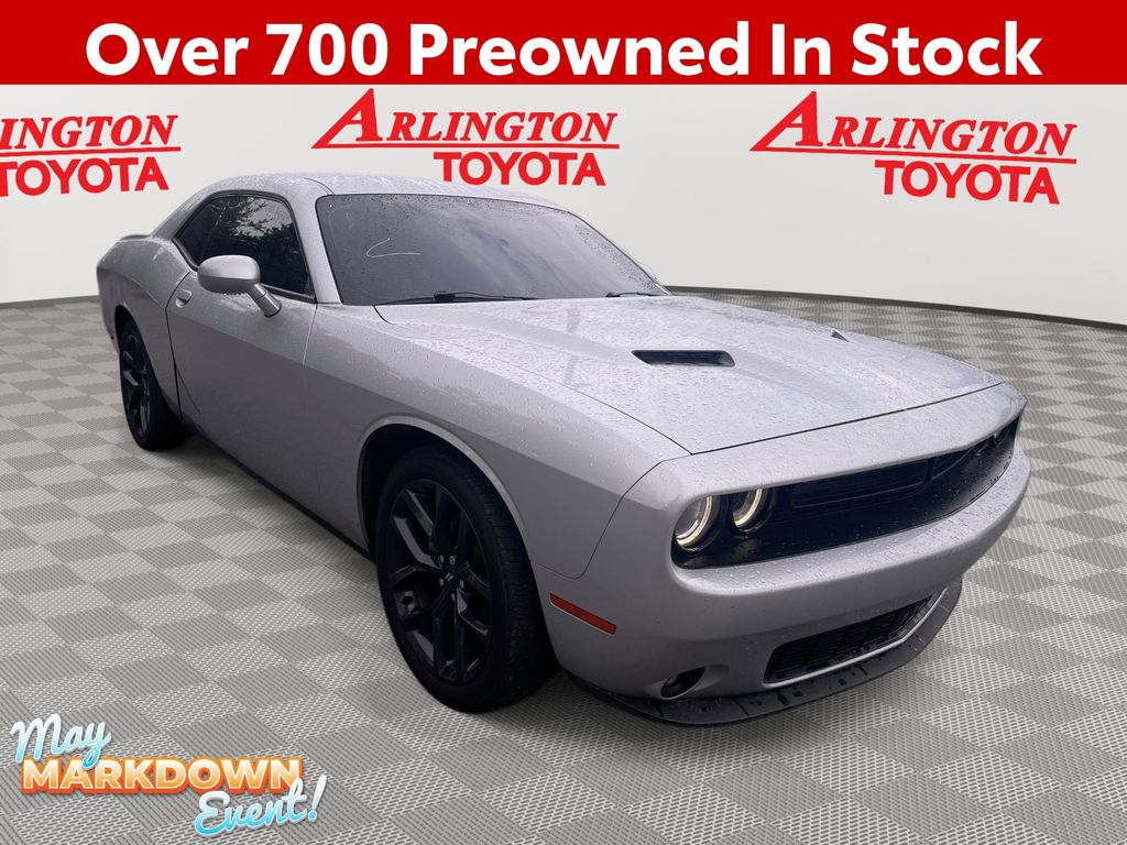 2021 Dodge Challenger SXT Auto's photo