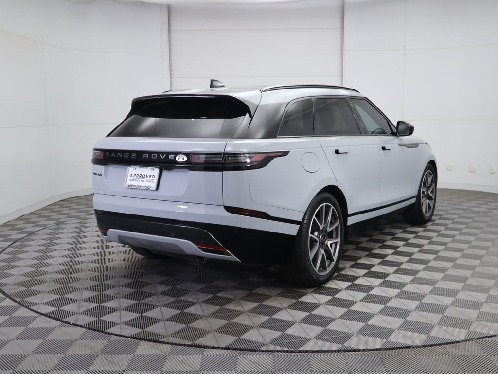 Thumbnail: 2025 Land Rover Range Rover Velar - 5