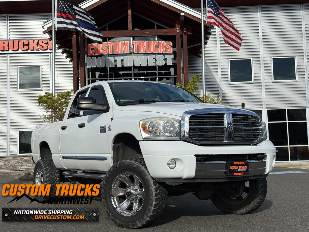 Bright White Clearcoat 2007 Dodge RAM 3500 Laramie Quad Cab 4WD Pickup Truck Four-Wheel Drive 6-Speed Automatic
