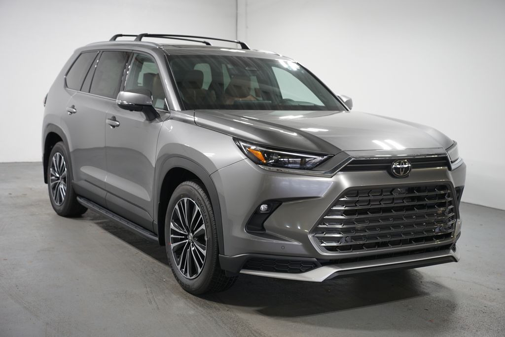 Thumbnail: 2026 Toyota Grand Highlander - 3