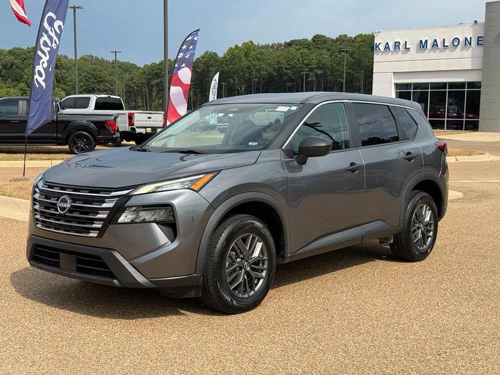 2024 Nissan Rogue S FWD