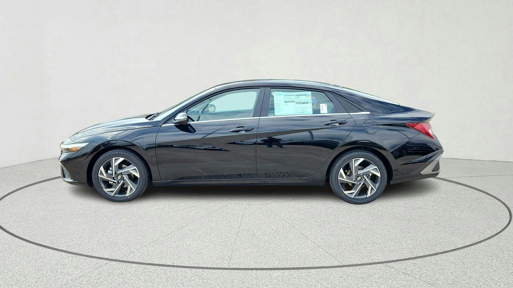 2026 Hyundai Elantra Hybrid