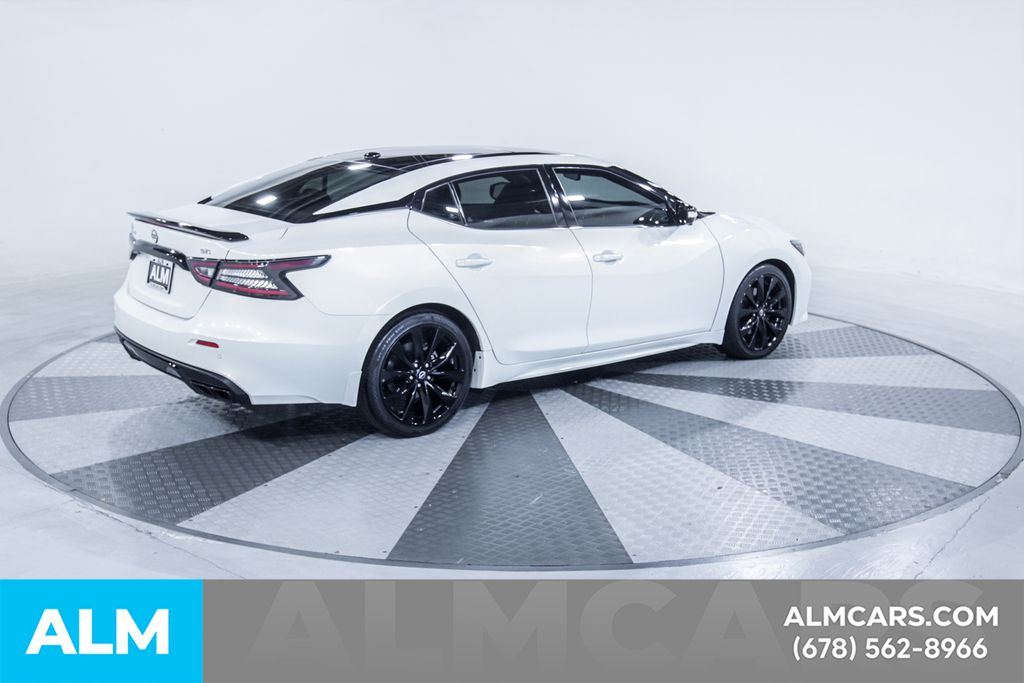 Used 2023 White Nissan SR image 10
