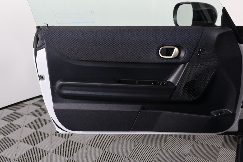 Thumbnail: 2025 MINI Cooper - 11