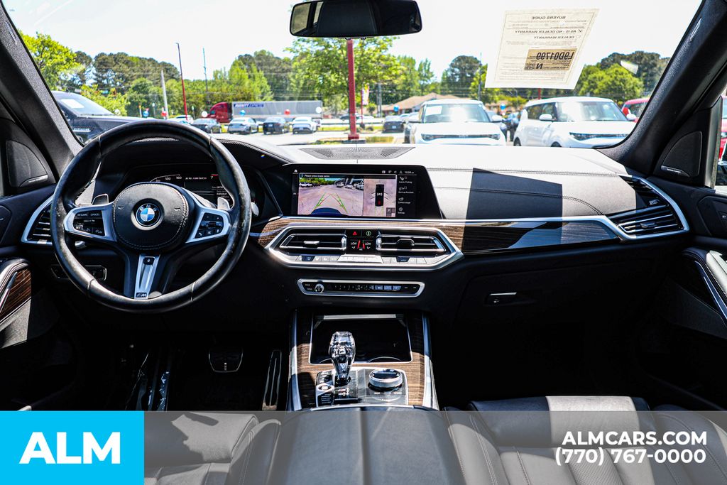 Used 2020 Black BMW M50i image 31