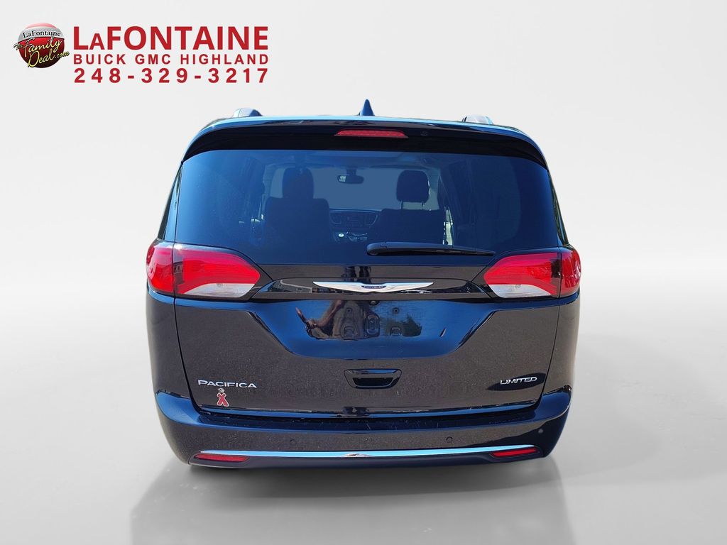 2020 Chrysler Pacifica Limited 6