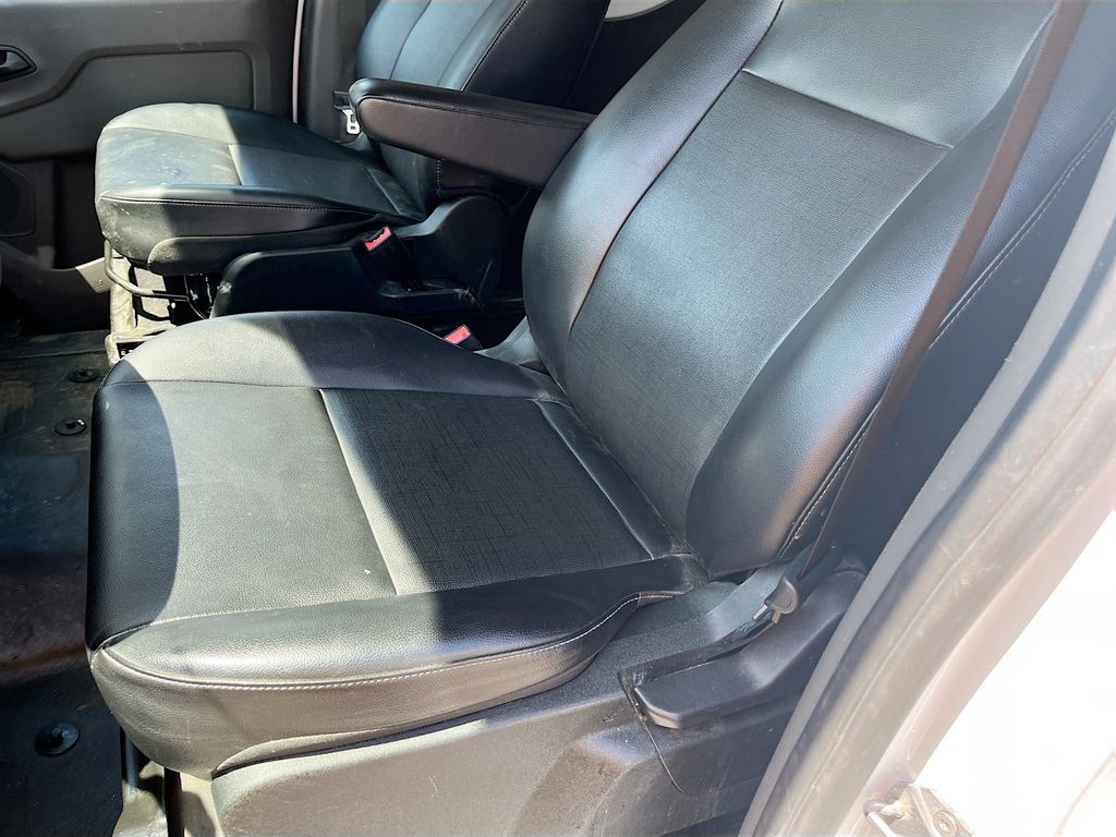 Used 2025 White Ford Base image 19