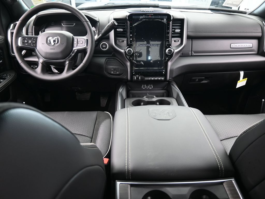 New 2026 Diamond Black Crystal Pearlcoat Ram Laramie image 34