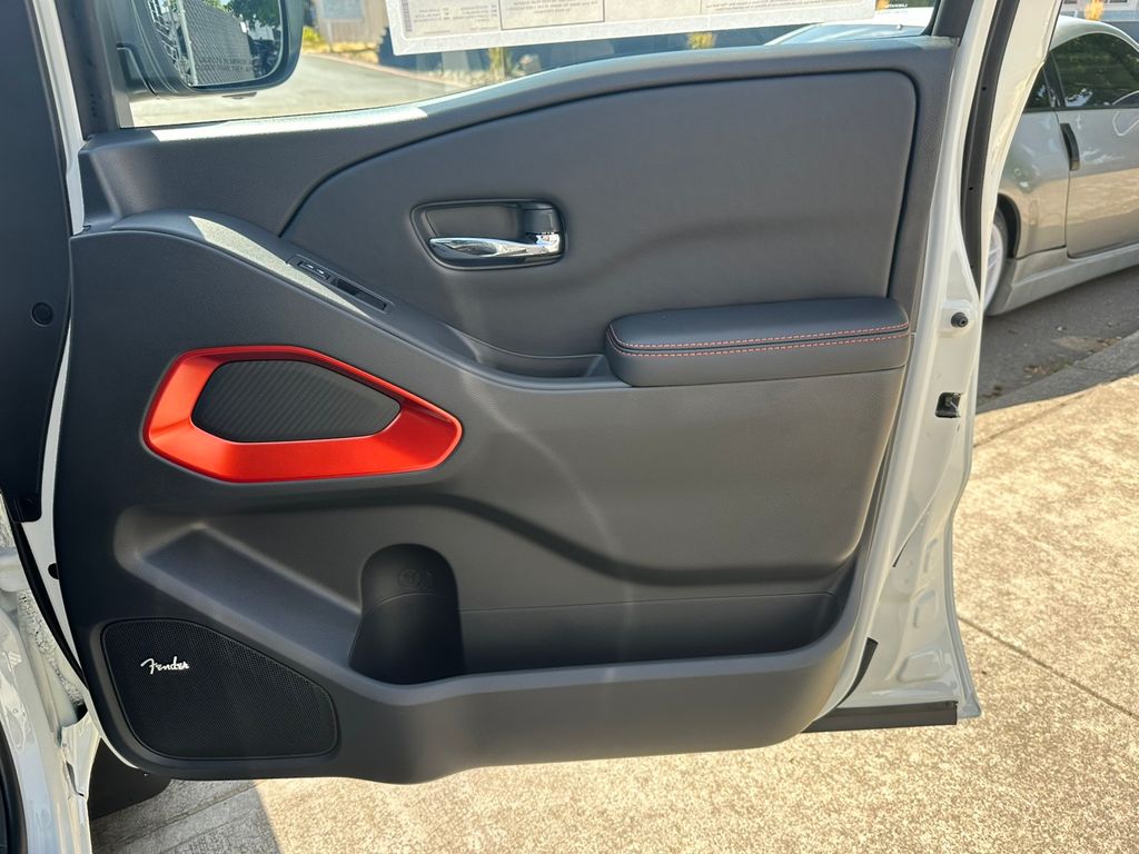 2025 Nissan Frontier PRO-4X