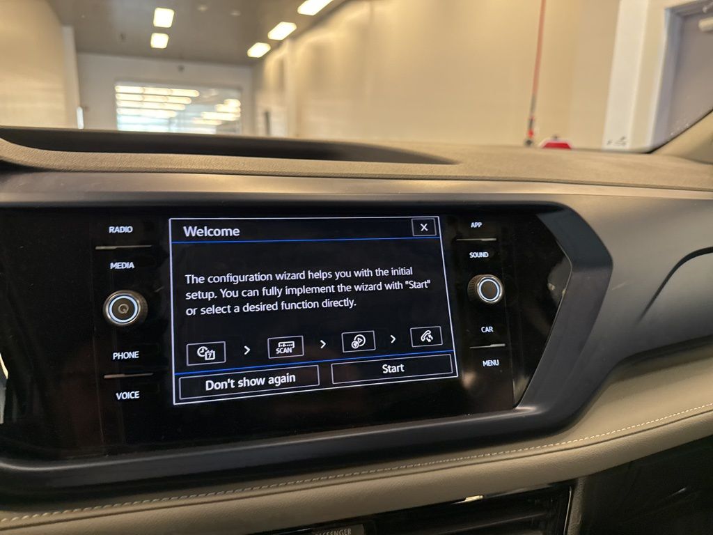 2024 Volkswagen Taos SE photo 20