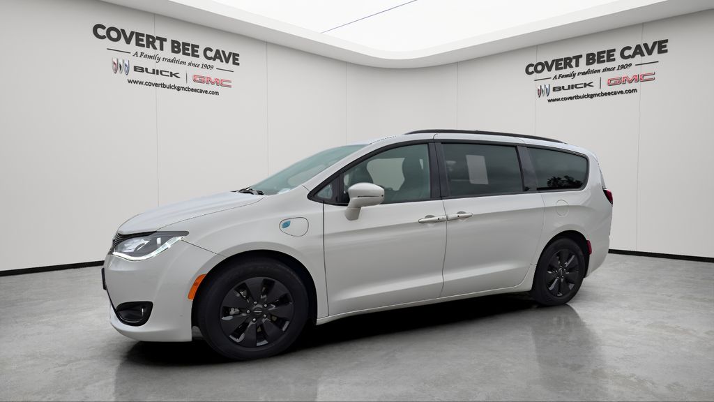 Used Car 2020 Chrysler Pacifica Hybrid  Limited For Sale Under $30,000 In Austin, Texas
