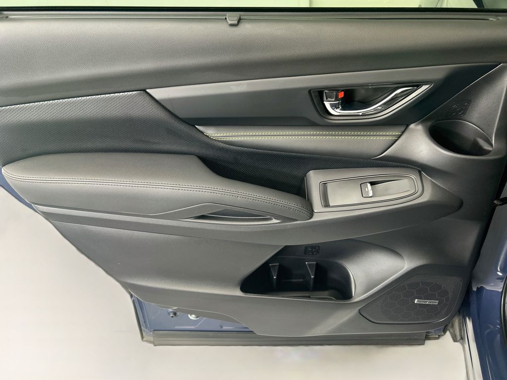 Thumbnail: 2025 Subaru Ascent - 25