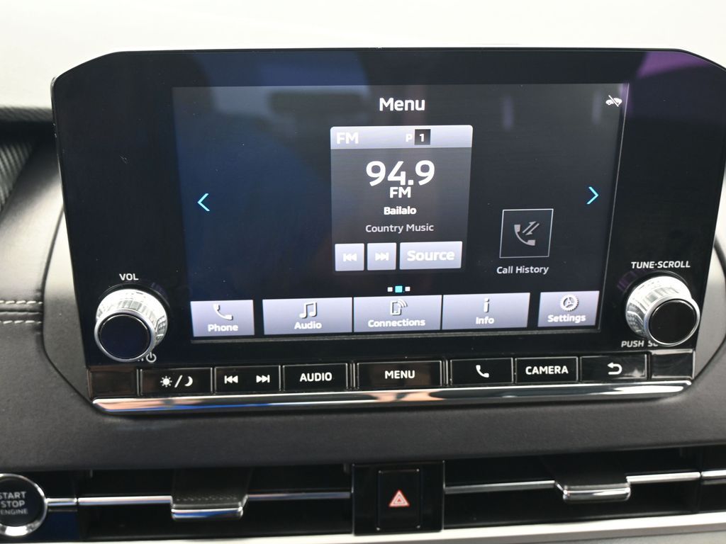 Used 2023 White Mitsubishi ES image 20