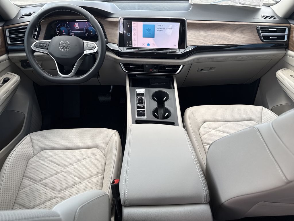 2026 Volkswagen Atlas 2.0T SE White at Bayshore Chrysler Jeep Dodge Ram