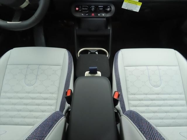 Thumbnail: 2026 MINI Cooper Countryman - 16