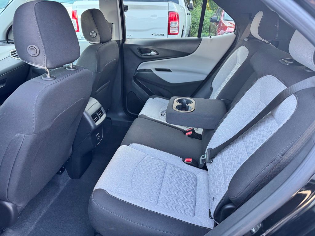 ChevroletEquinox30