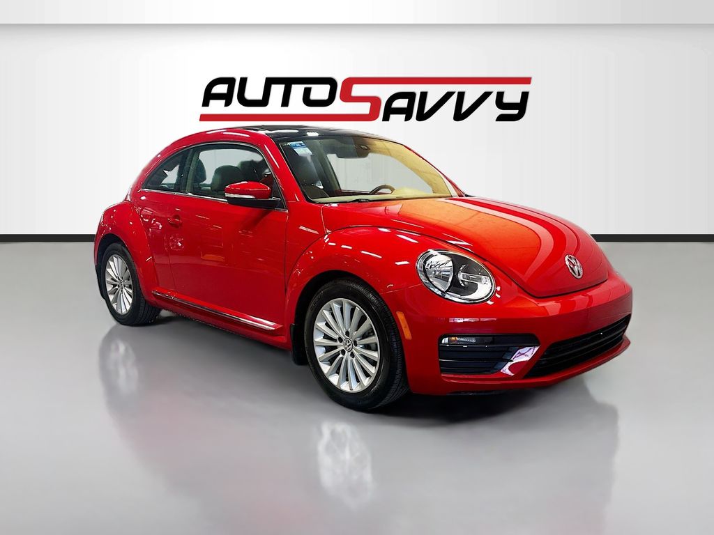 2019 Volkswagen Beetle 2.0T SE Hatchback FWD