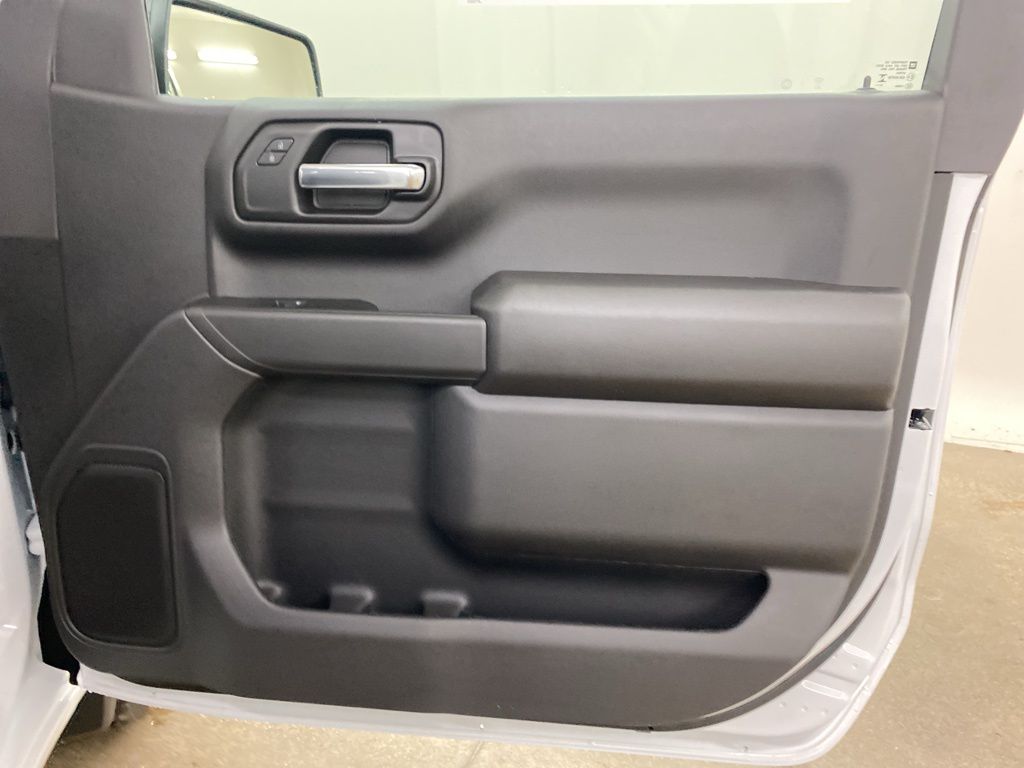 2025 GMC Sierra 1500 Pro photo