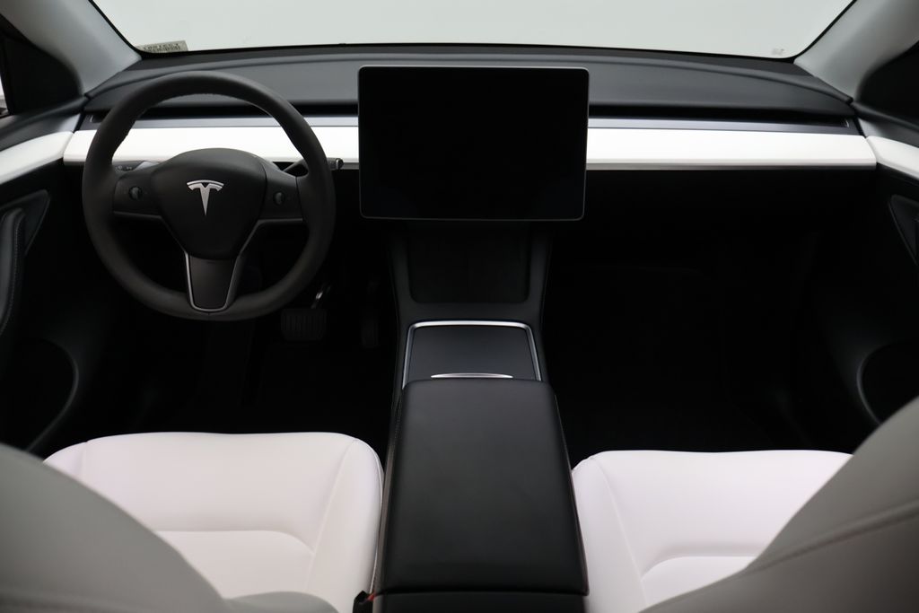 Thumbnail: 2025 Tesla Model Y - 24